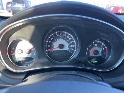 Used 2013 Chrysler 200 Touring image 10