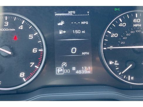 Certified 2026 Subaru Crosstrek 2.5i Premium AWD/4WD image 38