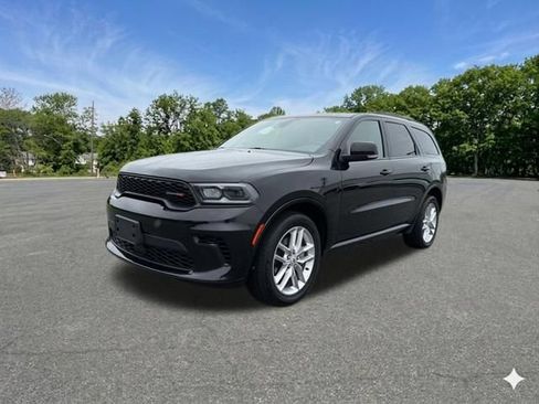 Used 2025 Dodge Durango GT AWD/4WD image 4