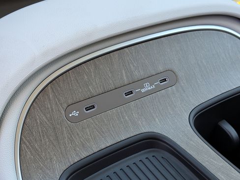New 2026 Hyundai Palisade SEL FWD image 31