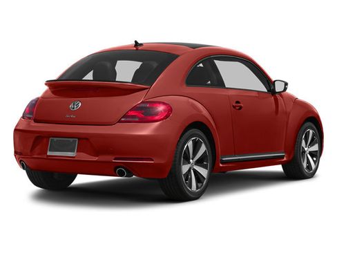 Used 2013 Volkswagen Beetle Turbo FWD image 2