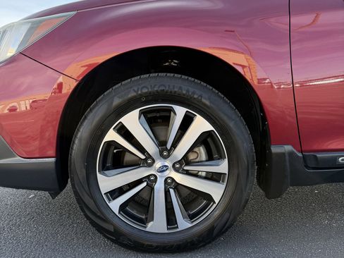 Used 2019 Subaru Outback 3.6R Limited w/ Popular Package #2 image 34