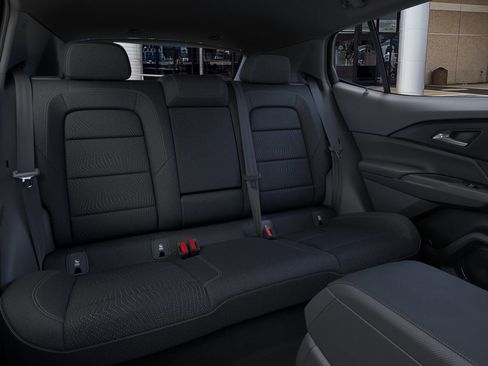 New 2026 Chevrolet Equinox EV LT w/ Midnight Package image 17