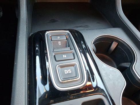 Certified 2023 Honda Pilot Sport image 15