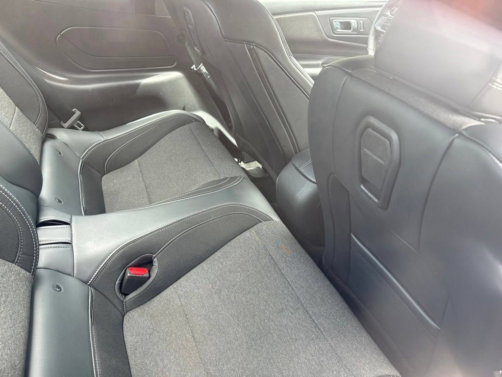 Used 2025 Ford Mustang Coupe RWD image 14