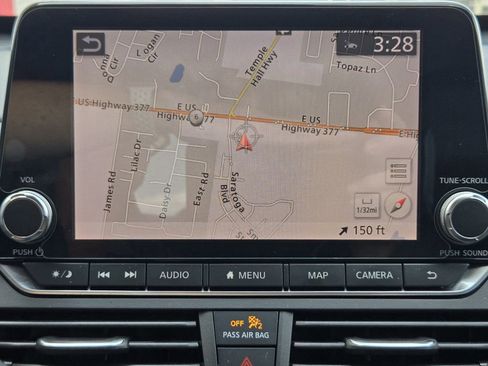 Used 2019 Nissan Altima 2.0 Edition One image 17