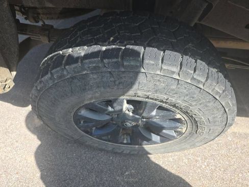 Used 2022 Toyota Tacoma SR5 RWD image 19