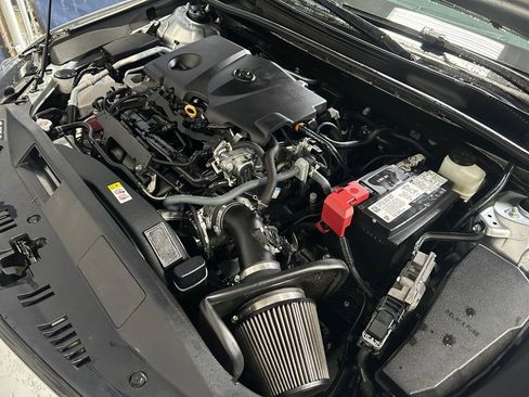 Used 2022 Toyota Camry XSE image 30