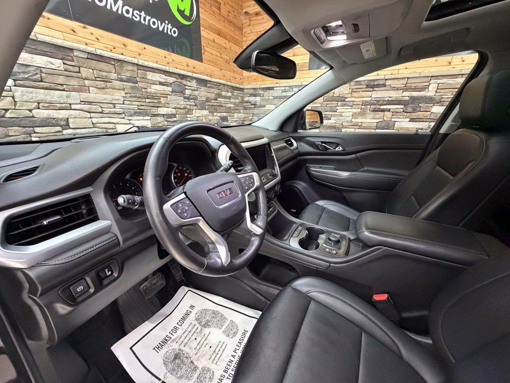 Used 2021 GMC Acadia SLT AWD/4WD image 25