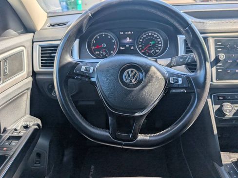 Used 2018 Volkswagen Atlas SE FWD image 21