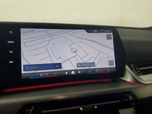 New 2025 BMW X2 xDrive28i w/ Technology Package image 18