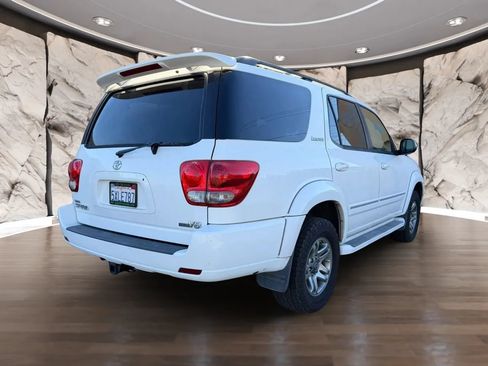 Used 2007 Toyota Sequoia Limited RWD image 6