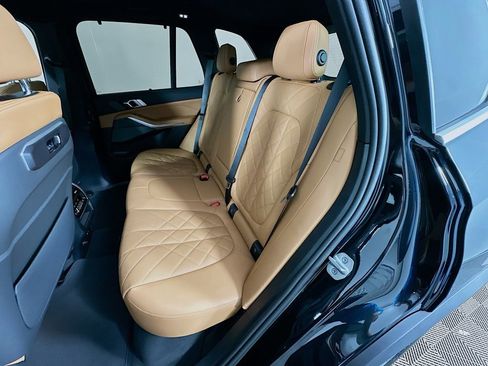New 2026 BMW X5 sDrive40i w/ Climate Comfort Package image 17