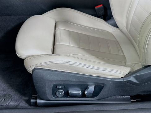Certified 2023 BMW 440i xDrive Coupe w/ Premium Package AWD/4WD image 20