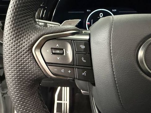 New 2026 Lexus TX 500h AWD image 20