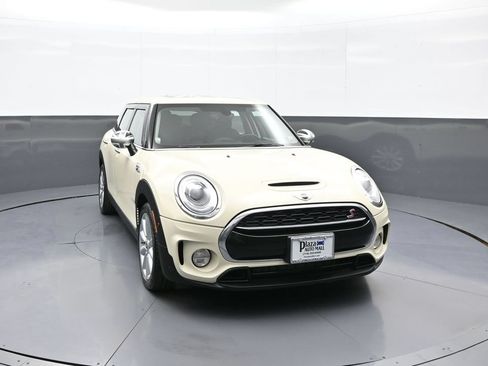 Used 2018 MINI Cooper Clubman S FWD image 3