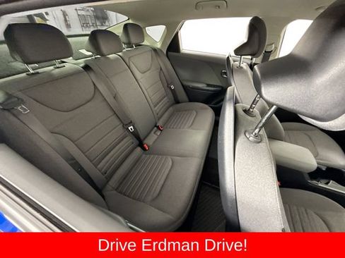 Used 2025 Kia K4 EX FWD image 26