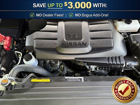 Used 2024 Nissan Titan SV AWD/4WD image 24