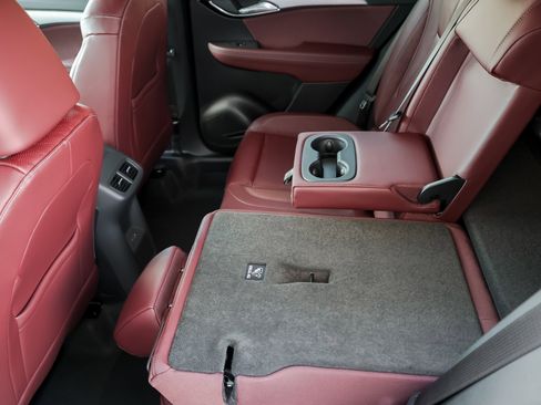 New 2026 Buick Envision Sport Touring image 18