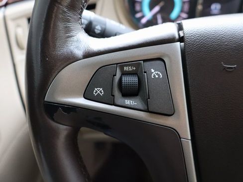 Used 2011 Buick LaCrosse CXS image 21