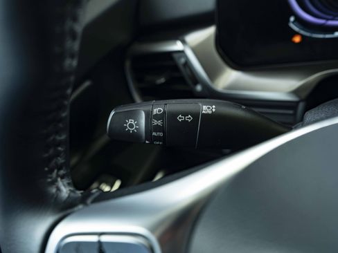 Used 2025 Kia Telluride S FWD image 24