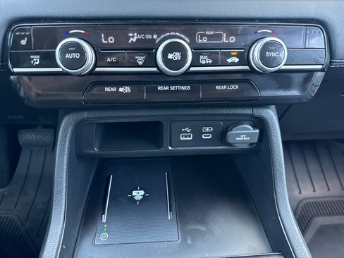 Used 2024 Honda Pilot EX-L image 26