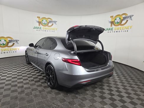 Used 2020 Alfa Romeo Giulia Ti w/ Nero Edizione image 32