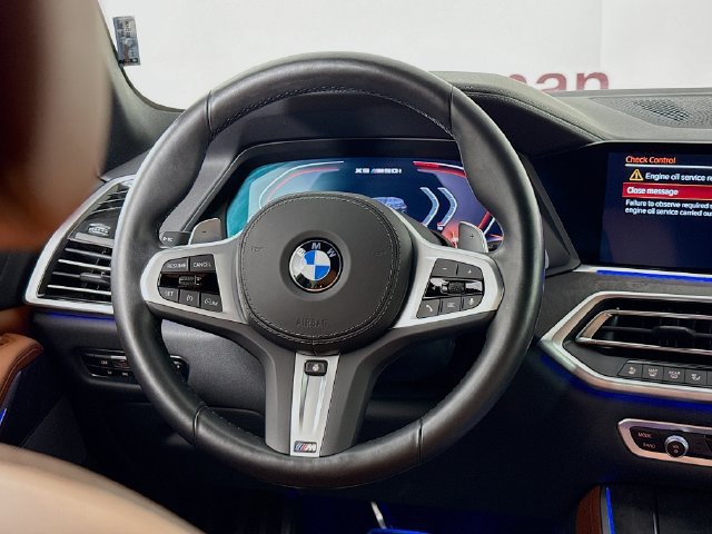 Used 2022 BMW X5 M50i w/ Parking Assistance Package AWD/4WD image 11