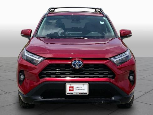 Used 2024 Toyota RAV4 XLE Premium AWD/4WD image 4