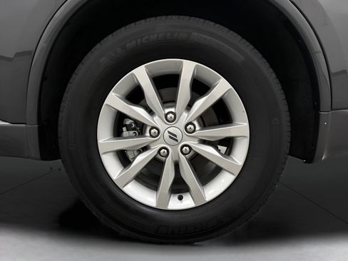 Used 2025 Dodge Durango GT RWD image 30