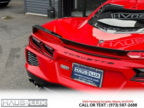 Used 2020 Chevrolet Corvette Stingray Premium Cpe w/ 3LT Preferred Equipment Group RWD image 33