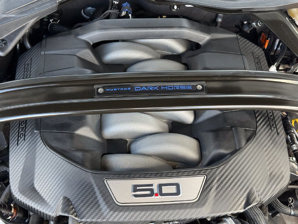 Used 2025 Ford Mustang Dark Horse RWD image 15