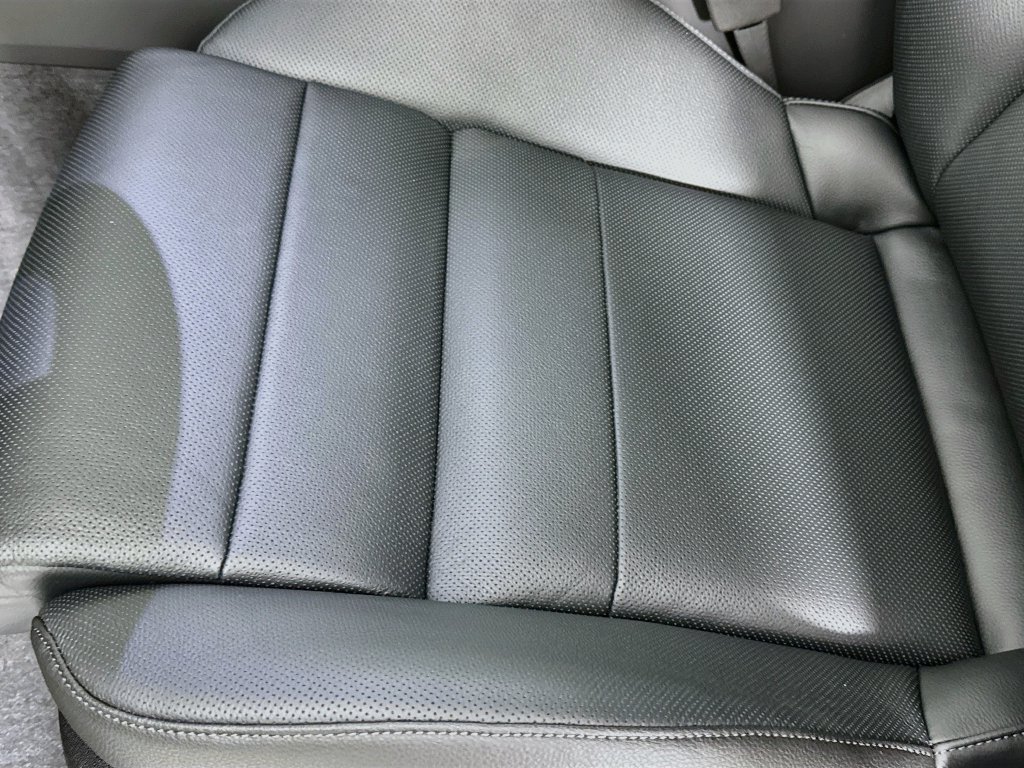 Certified 2026 Porsche Cayenne AWD/4WD image 21