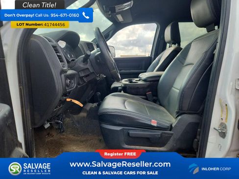 Used 2022 RAM 2500 Tradesman w/ Bed Utility Group AWD/4WD image 9