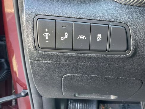 Used 2019 Hyundai Tucson Value w/ Cargo Package FWD image 19