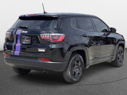 Used 2019 Jeep Compass Sport w/ Tech Group FWD image 5