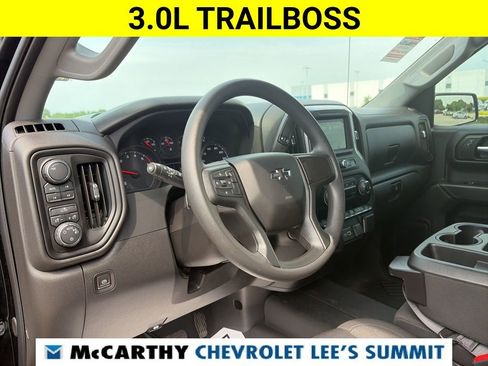 Certified 2024 Chevrolet Silverado 1500 Custom Trail Boss w/ LPO, Dark Essentials Package AWD/4WD image 50