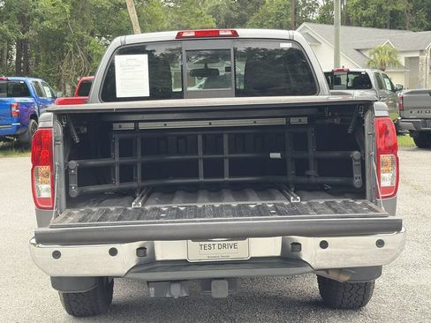 Used 2020 Nissan Frontier SV RWD image 22
