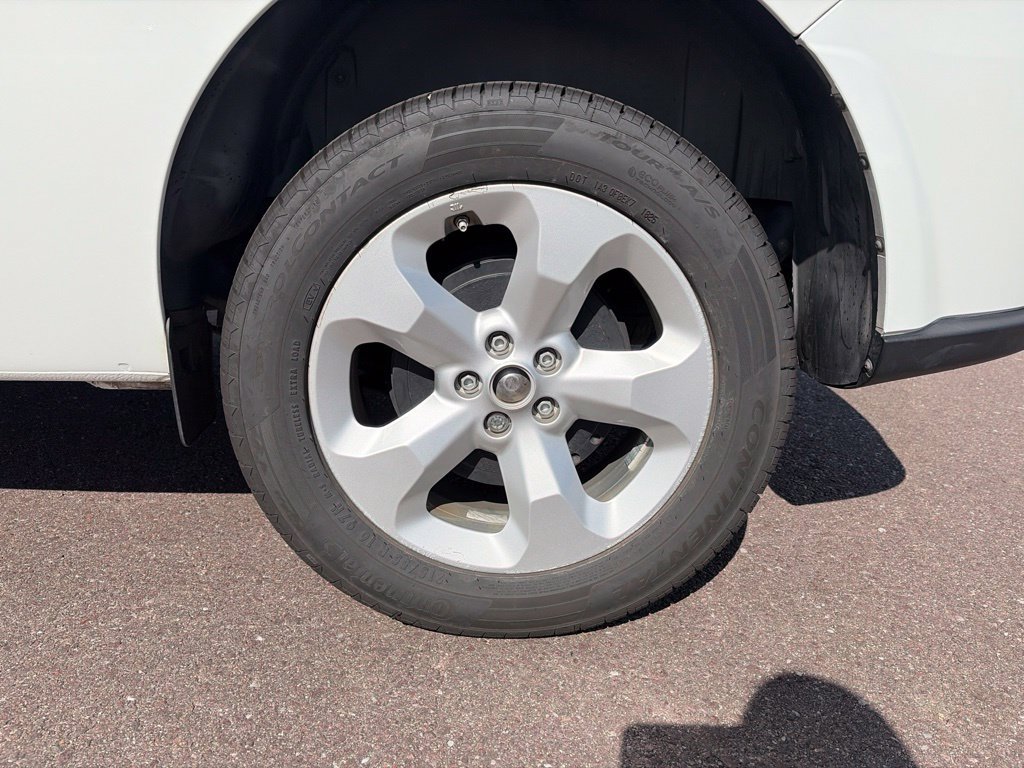 Used 2018 RAM ProMaster City Tradesman SLT w/ Lights & Wheels Group FWD image 31