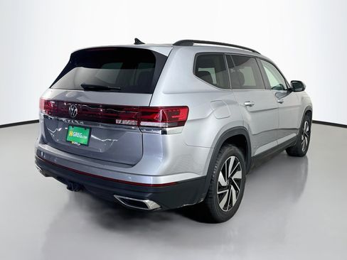 Used 2026 Volkswagen Atlas SE FWD image 10