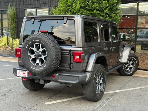 Used 2021 Jeep Wrangler Unlimited Rubicon AWD/4WD image 12