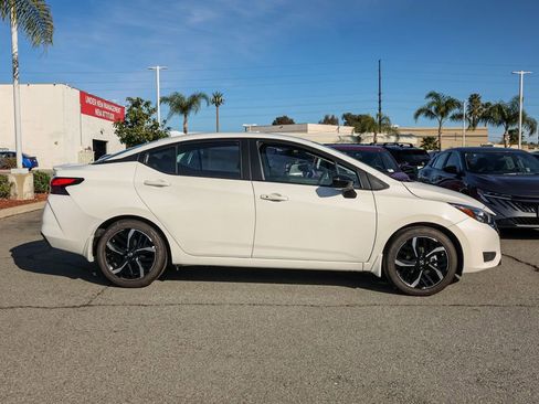 New 2025 Nissan Versa SR image 3