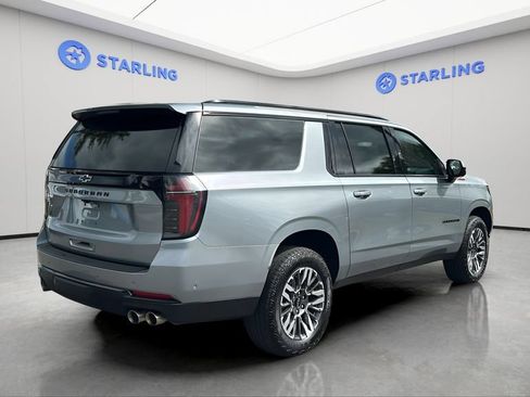 Certified 2025 Chevrolet Suburban Z71 AWD/4WD image 6