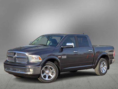 Used 2016 RAM 1500 Laramie w/ Convenience Group image 1