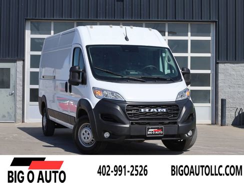 Used 2025 RAM ProMaster 2500 w/ Convenience Group FWD image 1