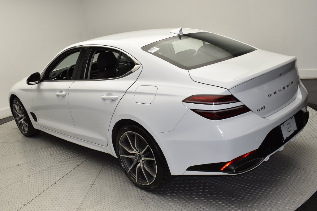 Used 2025 Genesis G70 2.5T AWD/4WD image 7