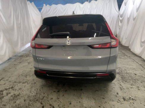 Used 2023 Honda CR-V LX image 9