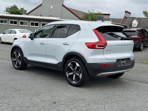 Used 2020 Volvo XC40 T5 Momentum w/ Protection Package Premier AWD/4WD image 22