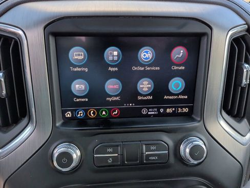 Used 2023 GMC Sierra 2500 Denali w/ Denali Ultimate Package image 28