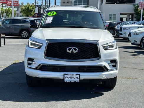 Used 2024 INFINITI QX80 Premium Select w/ Cargo Package AWD/4WD image 11
